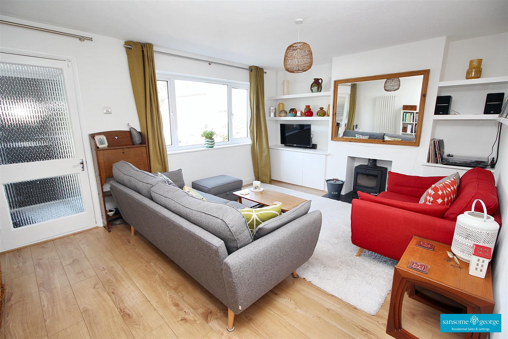 3 bed property in Wintringham Way, Purley On Thames